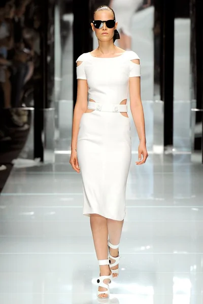 Look 23